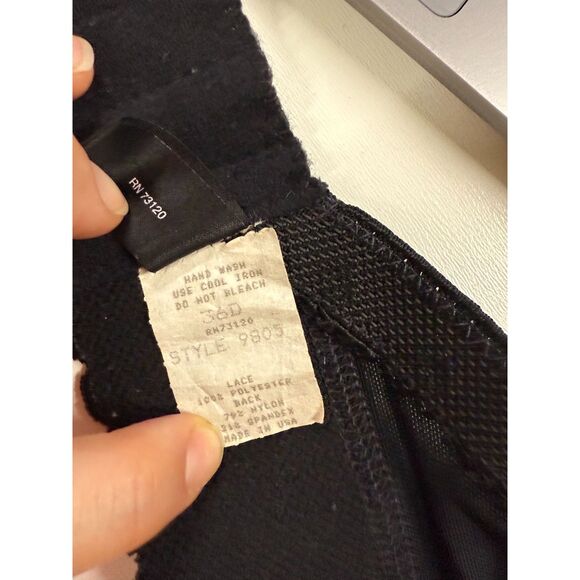 Vintage Fredricks of Hollywood 36D black lace strapless bustier bra - Picture 5 of 6